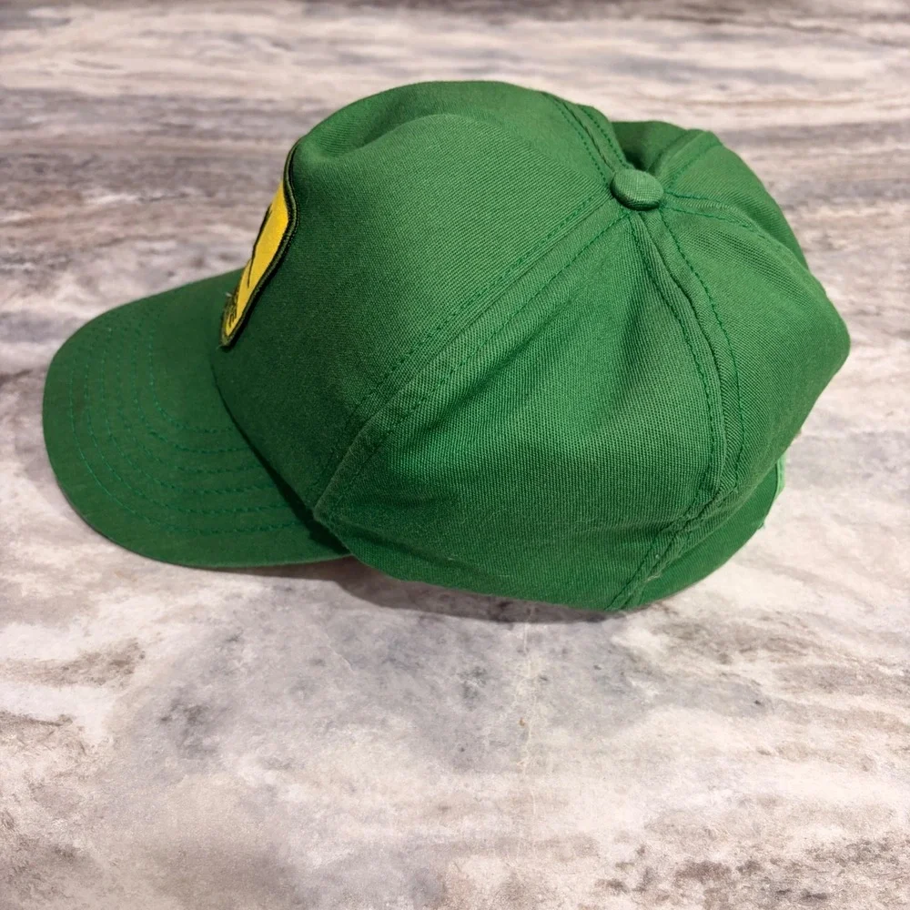Vintage John Deere Green Snapback Trucker Hat Yellow Logo Patch Mens Cap